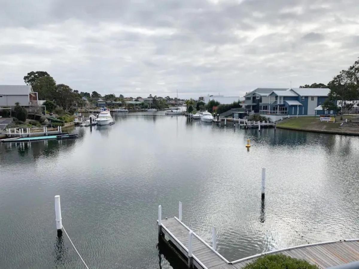 The View - Captains Cove Waterfront Resort Paynesville Esterno foto